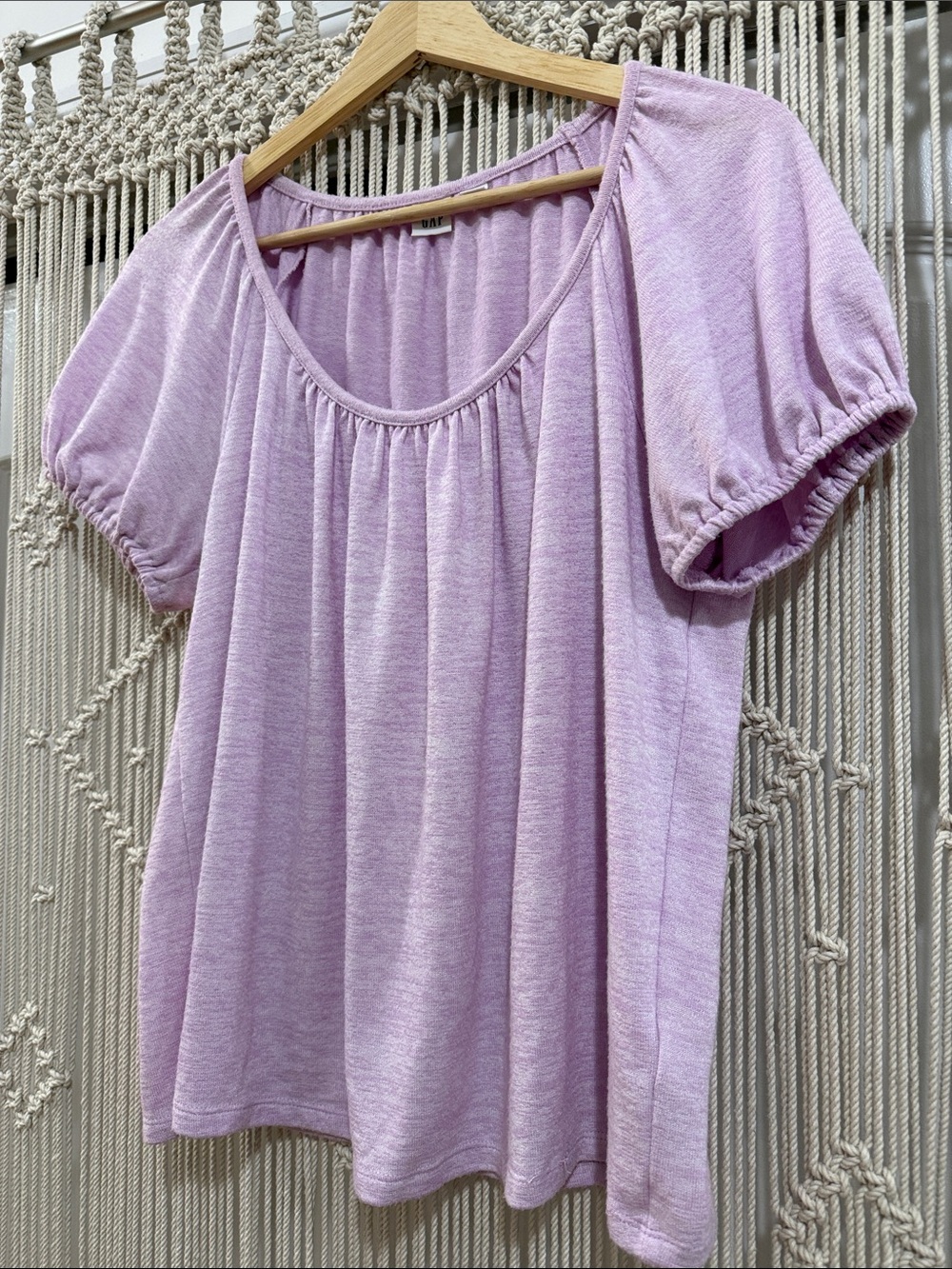 GAP Lavender Scoop Neck Puff Short Sleeve Top - Picture 6 of 6